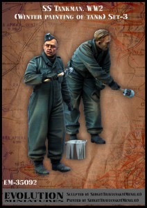 <font color=blue>1/35 German SS Tankman WW2 ,Winter Painting of Tank) set-3, 2 figures</font> 
