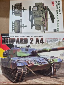 <font color=blue>1/35 Leopard 2A4_+ Leopard Power Pack & Sling set</font>  