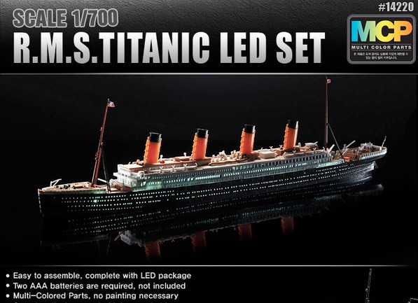 1/700 R.M.S. TITANIC w/LED Set, MCP kit (Multi-Color Parts) :AC14220