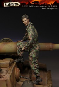 <font color=blue>1/35 WSS Panzer Crewman 