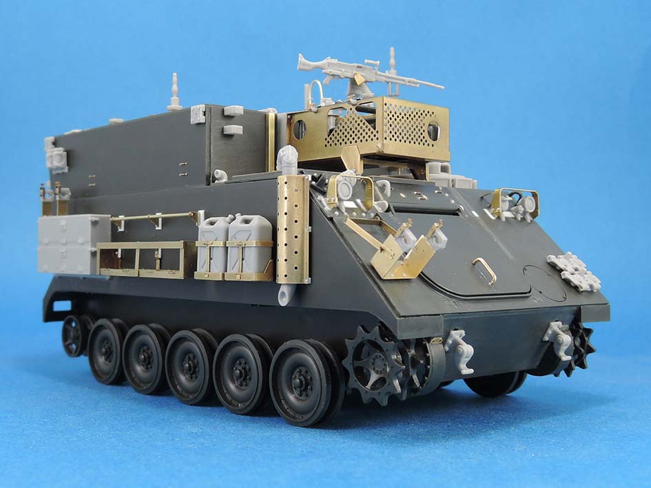 1/35 IDF M577 Mugaf Early Conversion Set, Free Shipping By Air