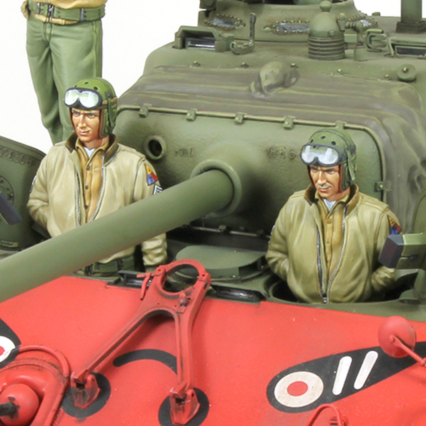 1/16 WWII U.S. Army M4A3E8 Operator & Driver, Resin Figure