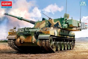 <font color=blue>1/35 ROK Army K9A1 SPH</font>